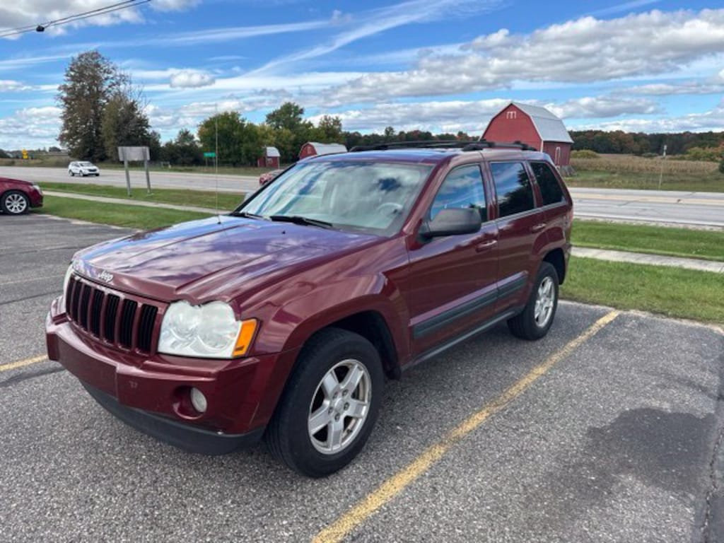 Used 2006 Jeep Grand Cherokee Laredo SUV