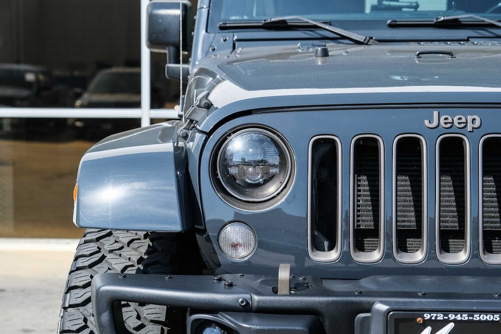 Used 2018 Jeep Wrangler JK Unlimited Golden Eagle SUV