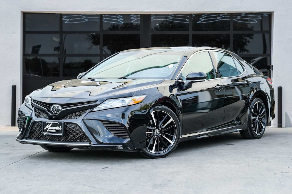 Used 2018 Toyota Camry XSE V6 Sedan