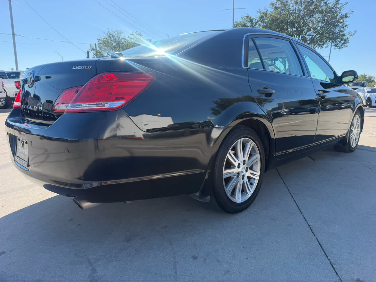 Used 2006 Toyota Avalon XL Sedan