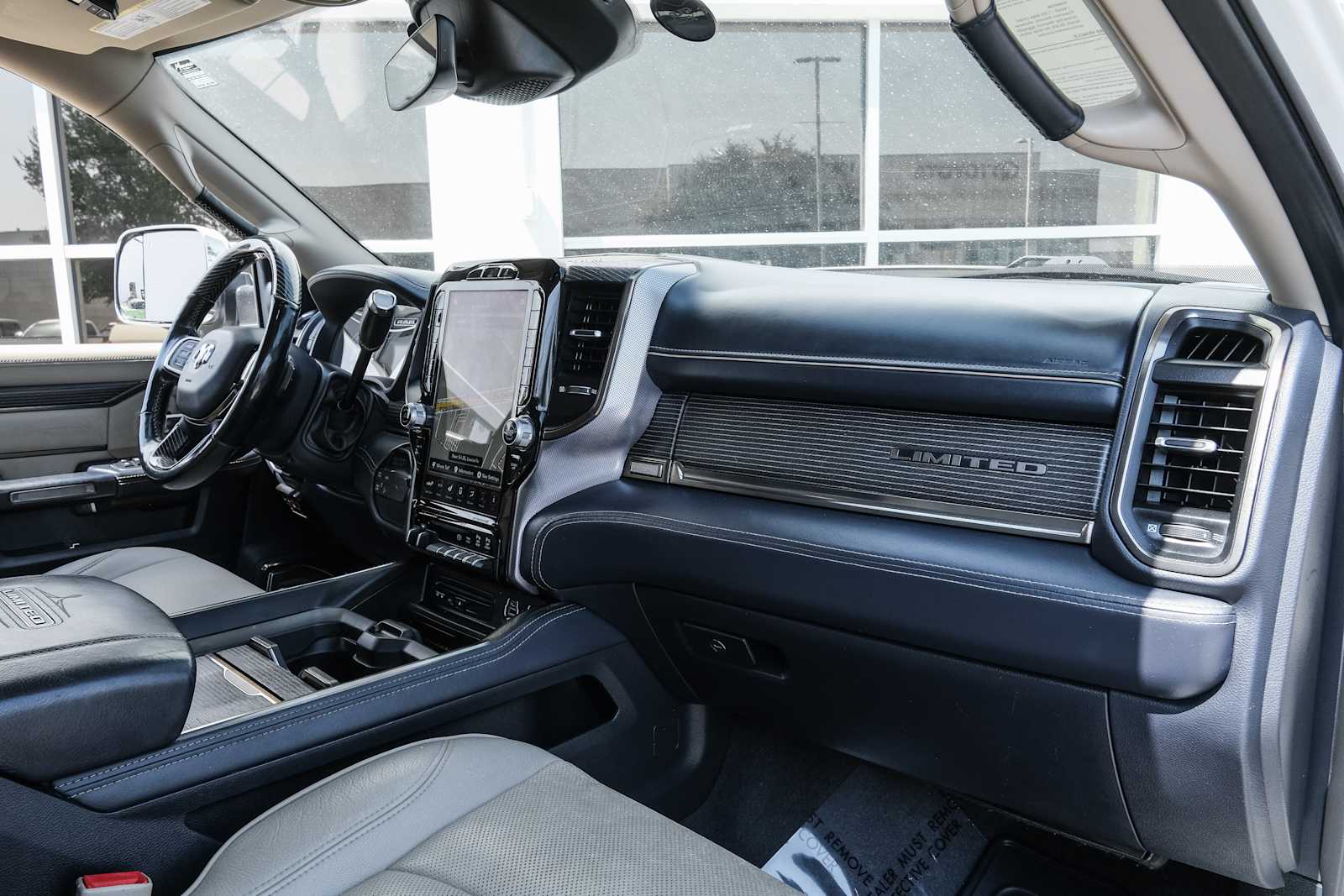 2019 RAM Ram 2500 Pickup Laramie Limited - Photo 32