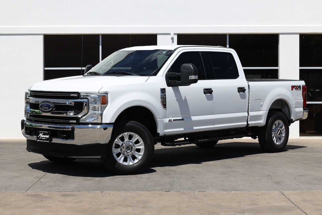 Used 2021 Ford Super Duty F-250 Pickup XLT 4WD Crew Cab 6.75 Box Truck