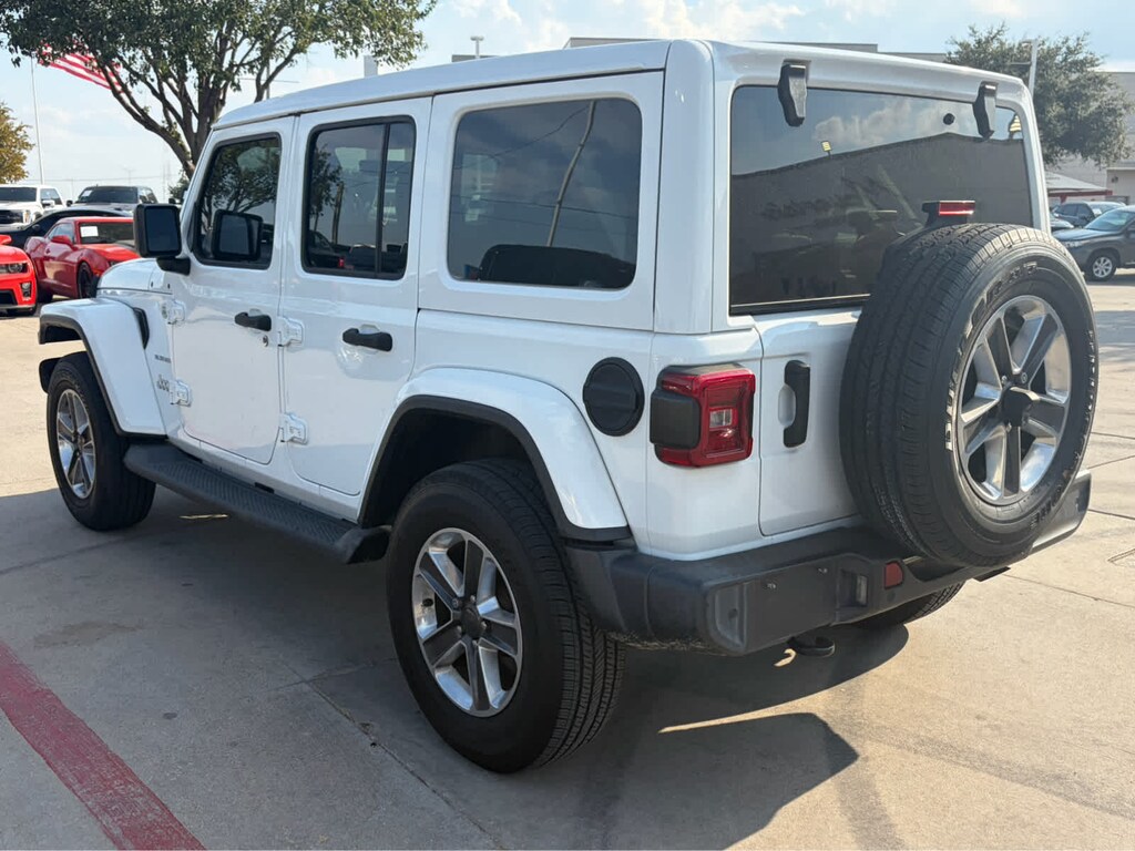 Used 2020 Jeep Wrangler Unlimited Sahara SUV