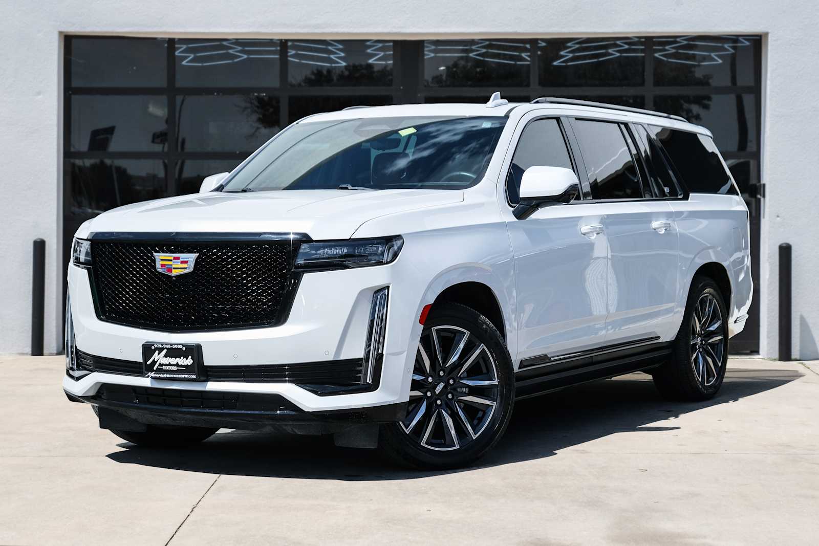 2023 Cadillac Escalade ESV
