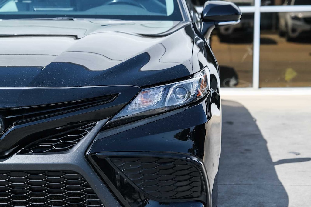 Used 2023 Toyota Camry SE Sedan