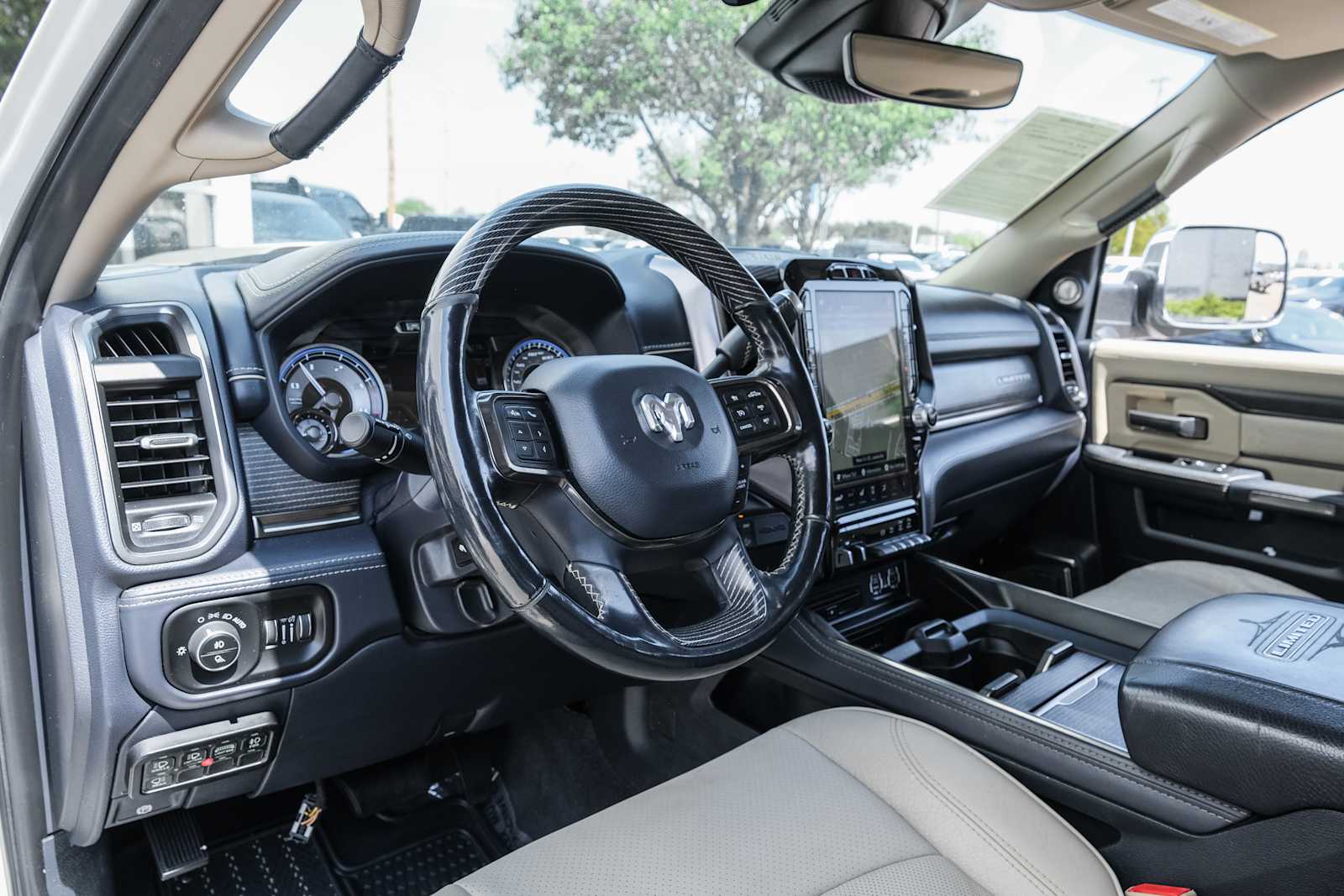 2019 RAM Ram 2500 Pickup Laramie Limited - Photo 25