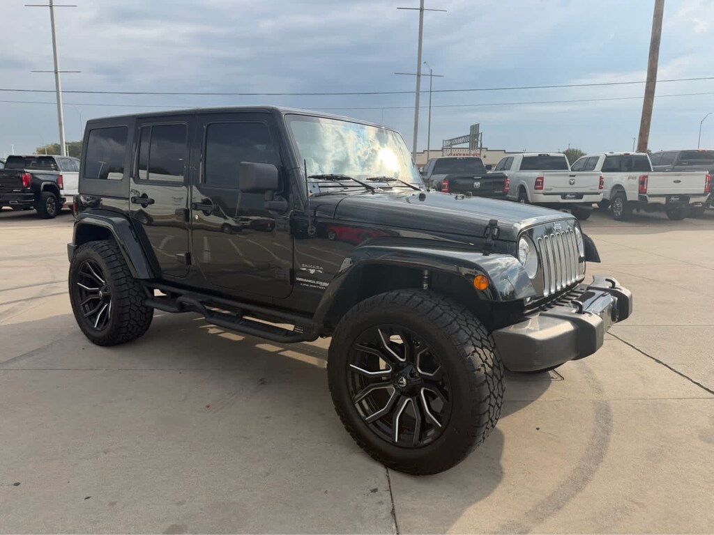 Used 2018 Jeep Wrangler JK Unlimited Sahara SUV