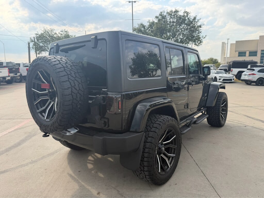 Used 2018 Jeep Wrangler JK Unlimited Sahara SUV