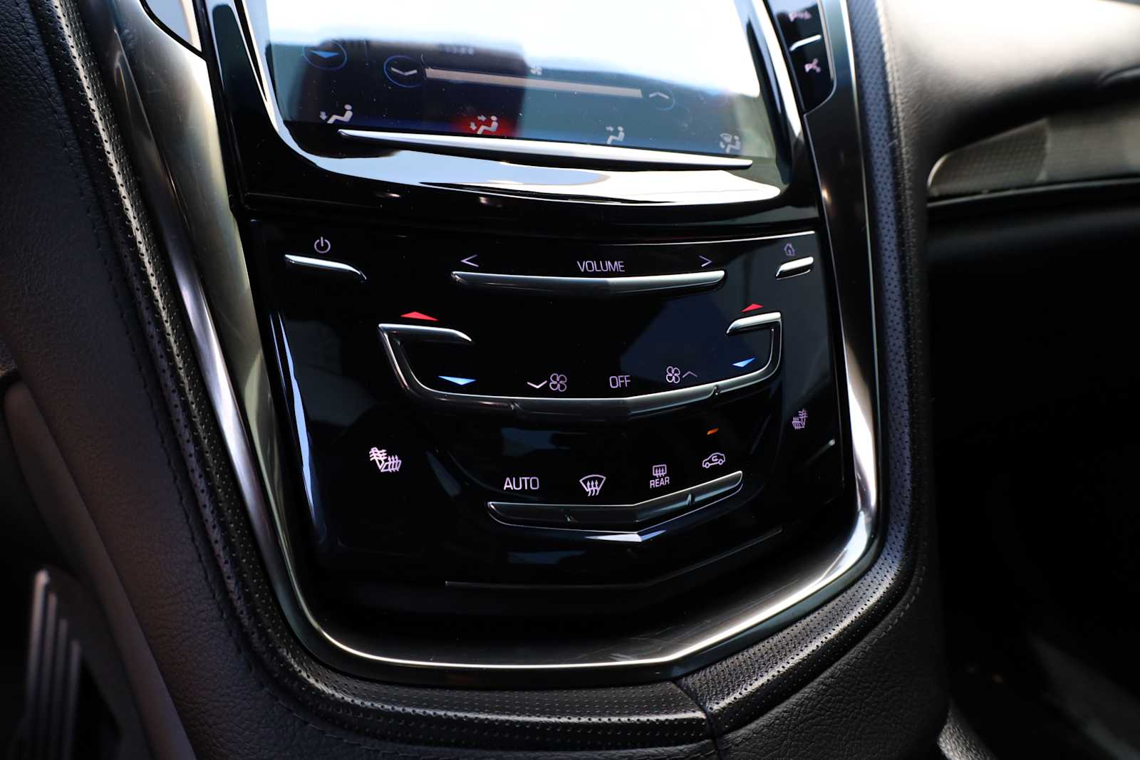 2016 Cadillac CTS-V Sedan V - Photo 22