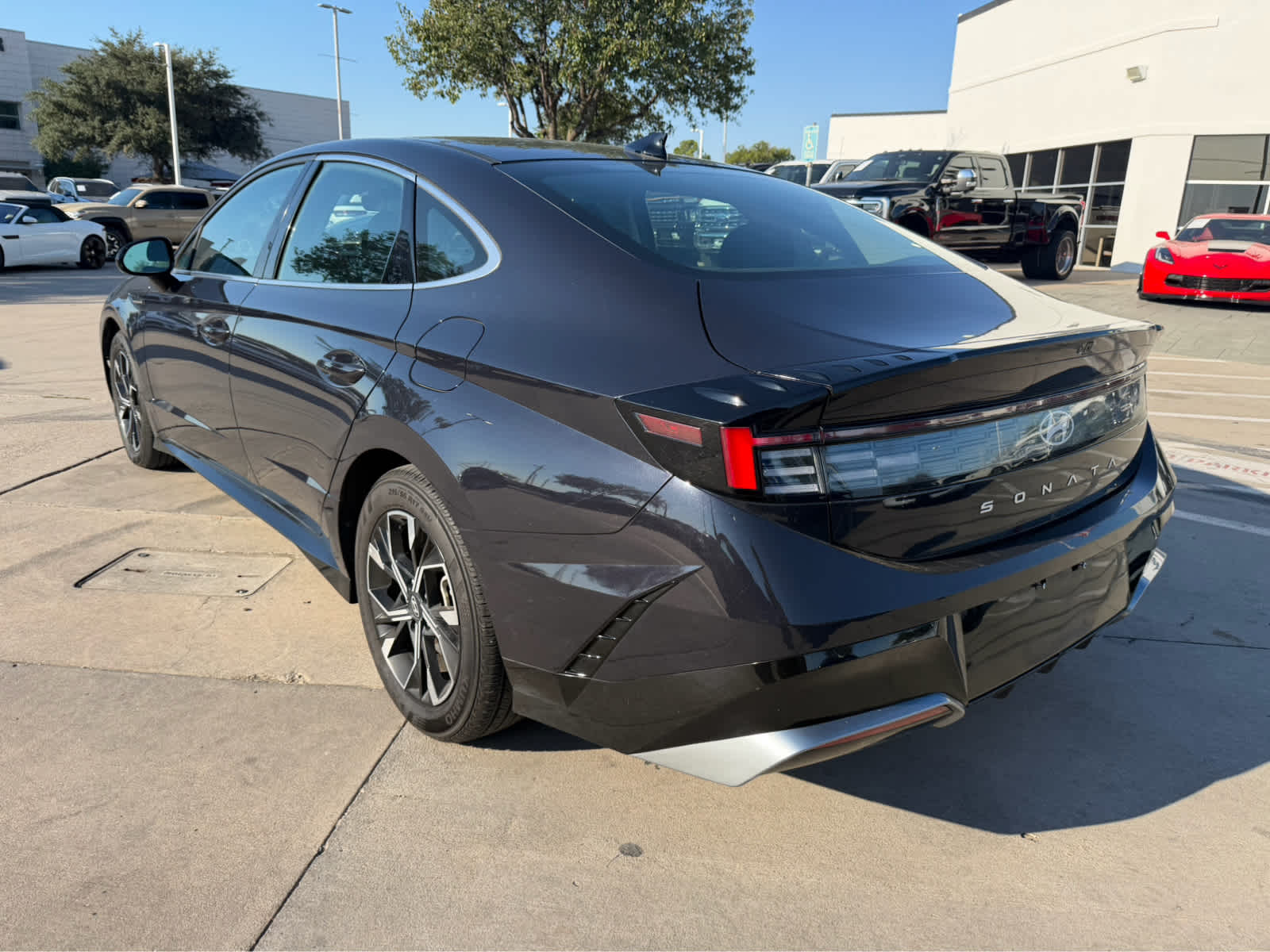 Used 2025 Hyundai Sonata SEL Sedan