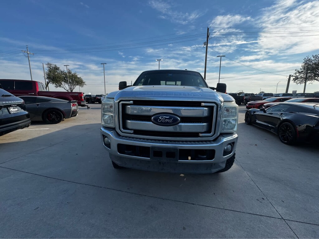 Used 2016 Ford Super Duty F-250 Pickup Lariat 4WD Crew Cab 172 Truck