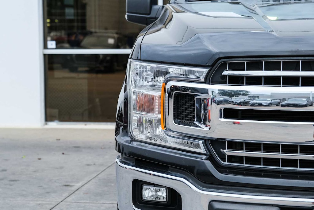 Used 2020 Ford F-150 XLT 4WD Supercab 6.5 Box Truck
