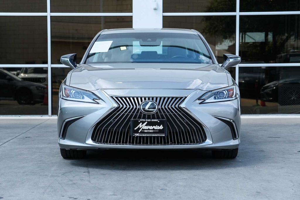 Used 2019 Lexus ES 350 Sedan