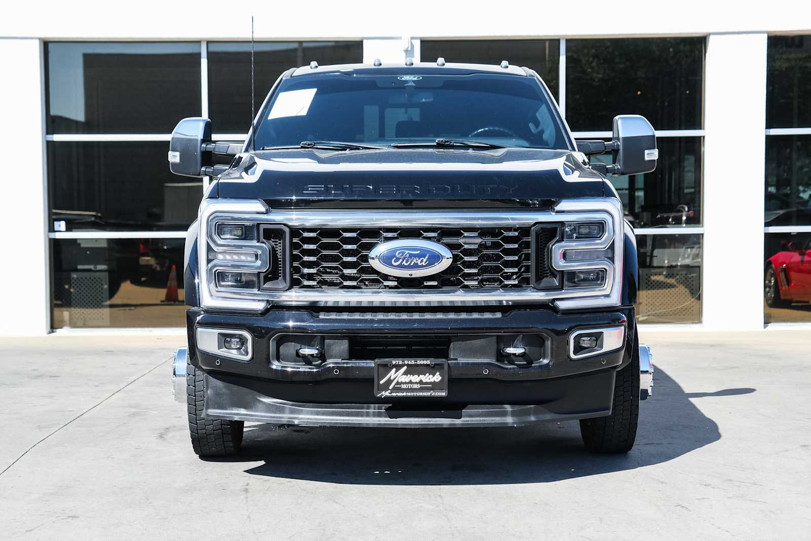 Used 2024 Ford Super Duty F-450 Pickup Platinum 4WD Crew Cab 8 Box Truck