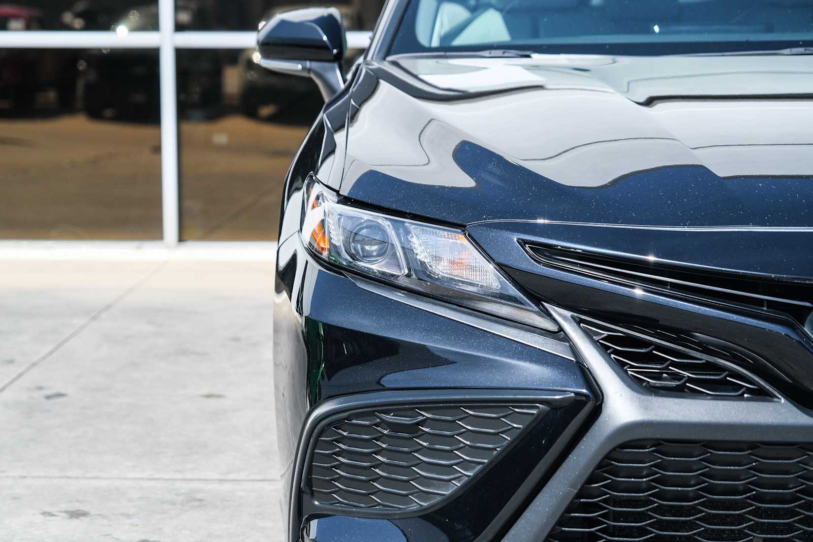 Used 2023 Toyota Camry SE Sedan