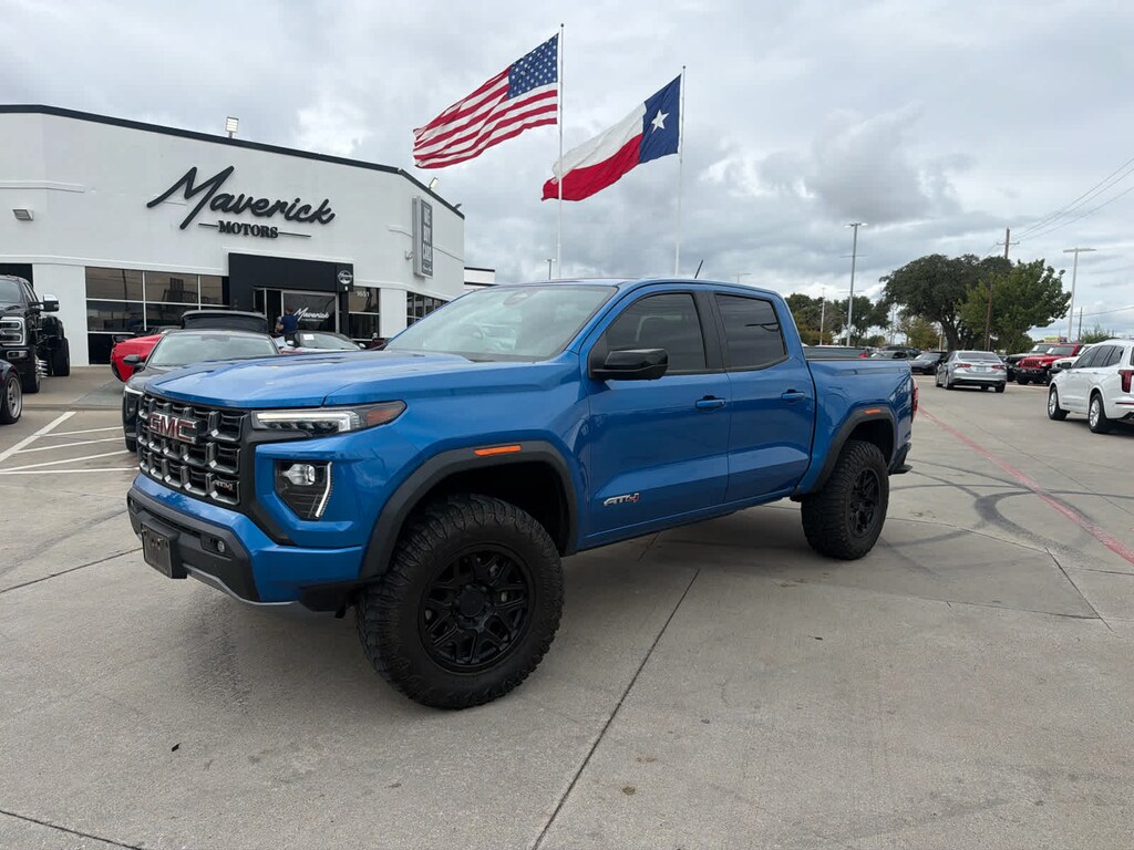 Used 2024 GMC Canyon 4WD AT4 Crew Cab Truck