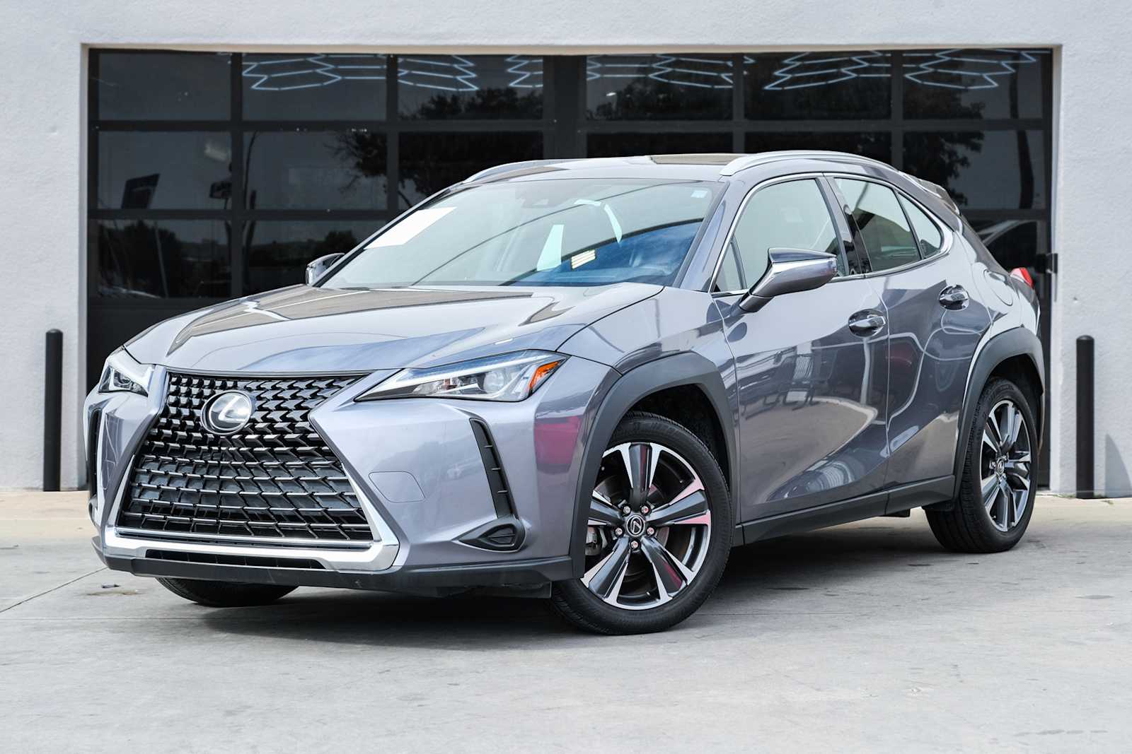  LEXUS UX 200