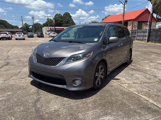2016 Toyota Sienna