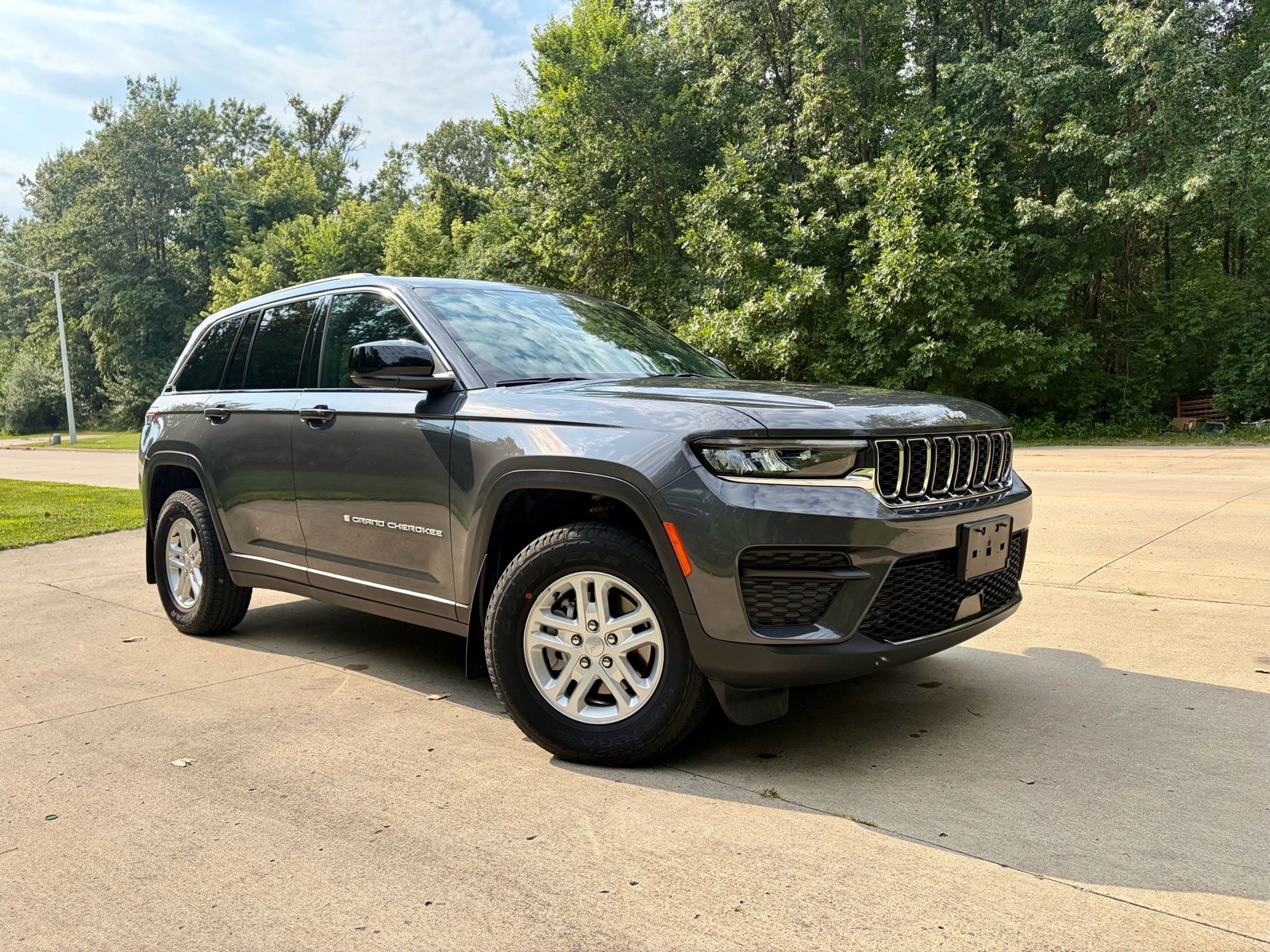2024 Jeep Grand Cherokee Laredo