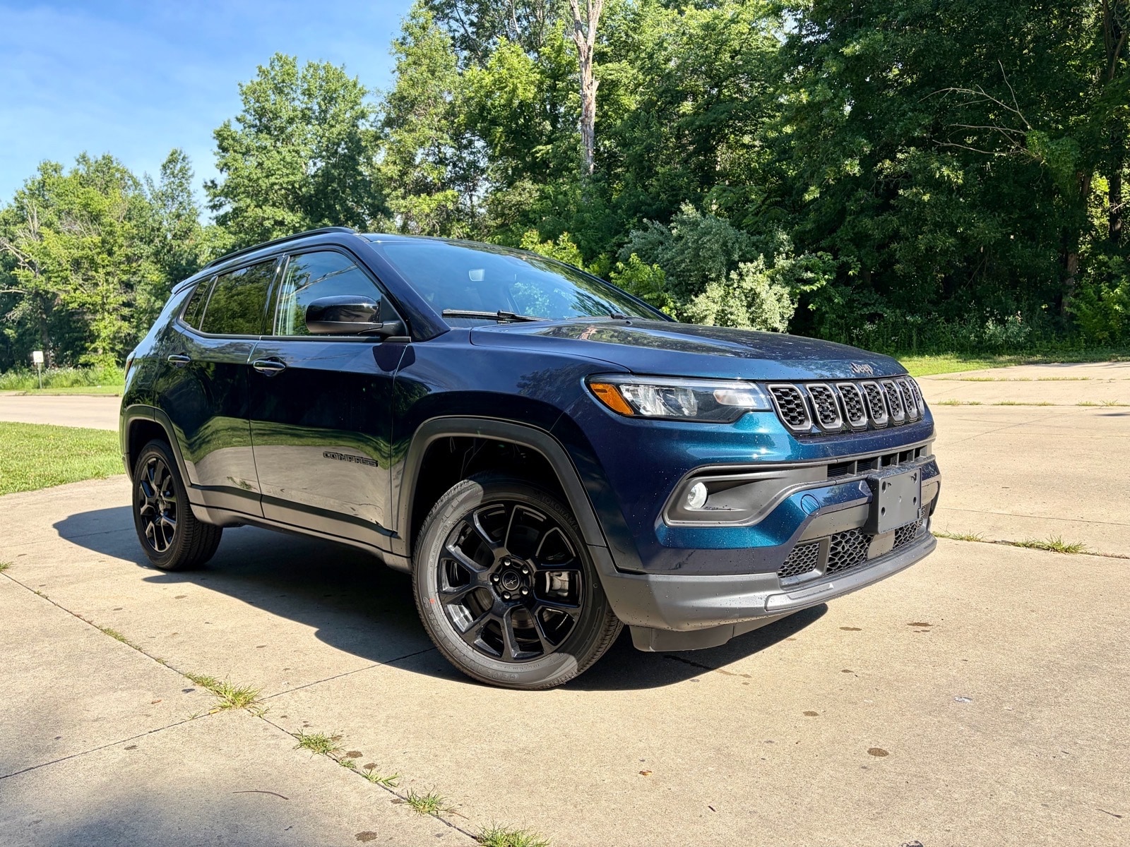 2026 Jeep Compass Latitude Altitude