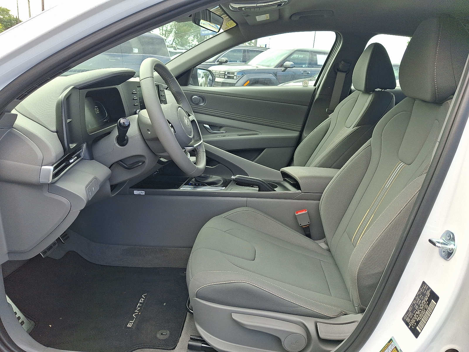2026 Hyundai Elantra SEL Sport - Photo 14