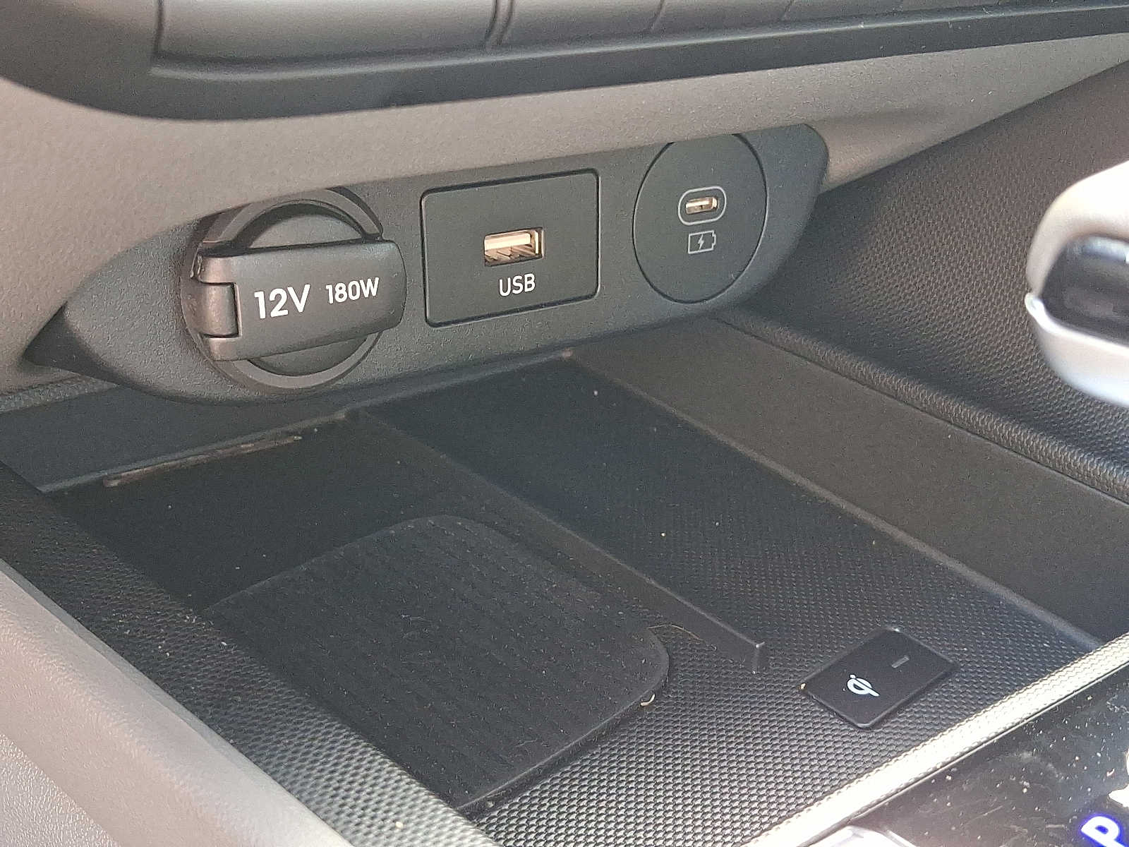 2026 Hyundai Elantra SEL - Photo 26