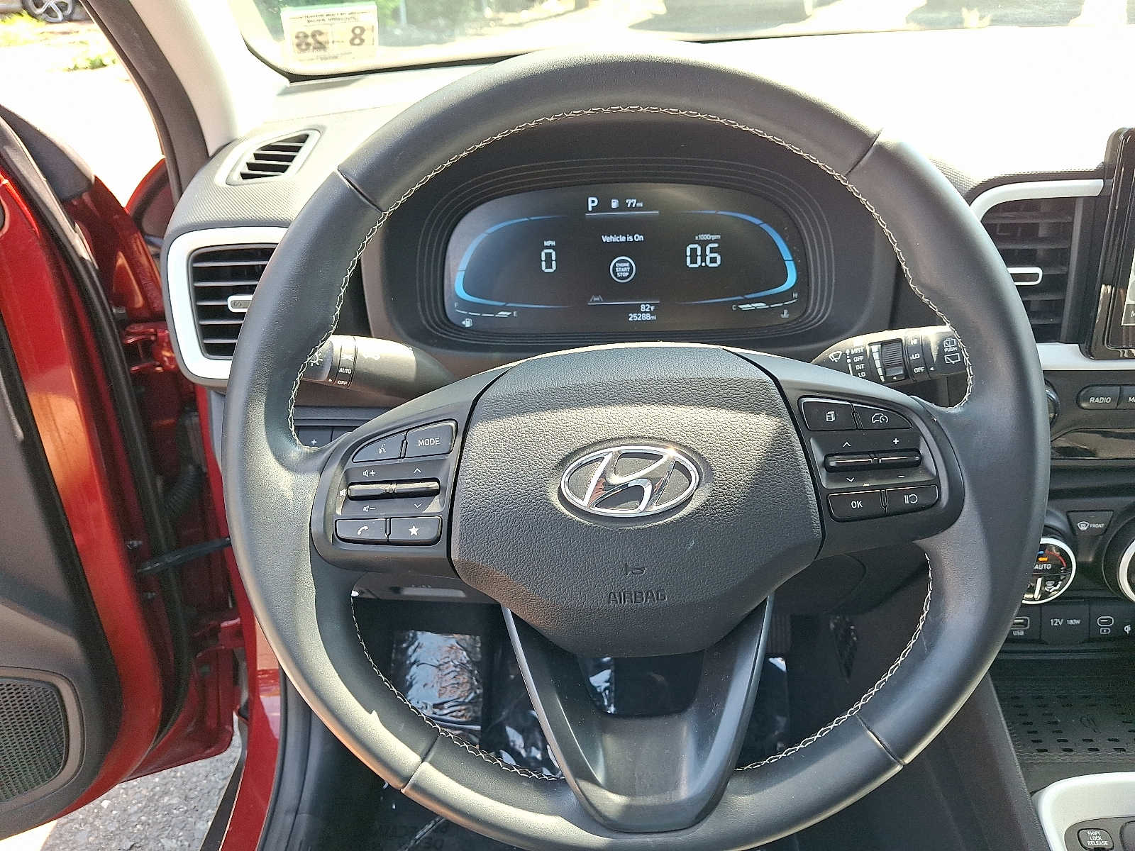 2023 Hyundai Venue Limited - Photo 20
