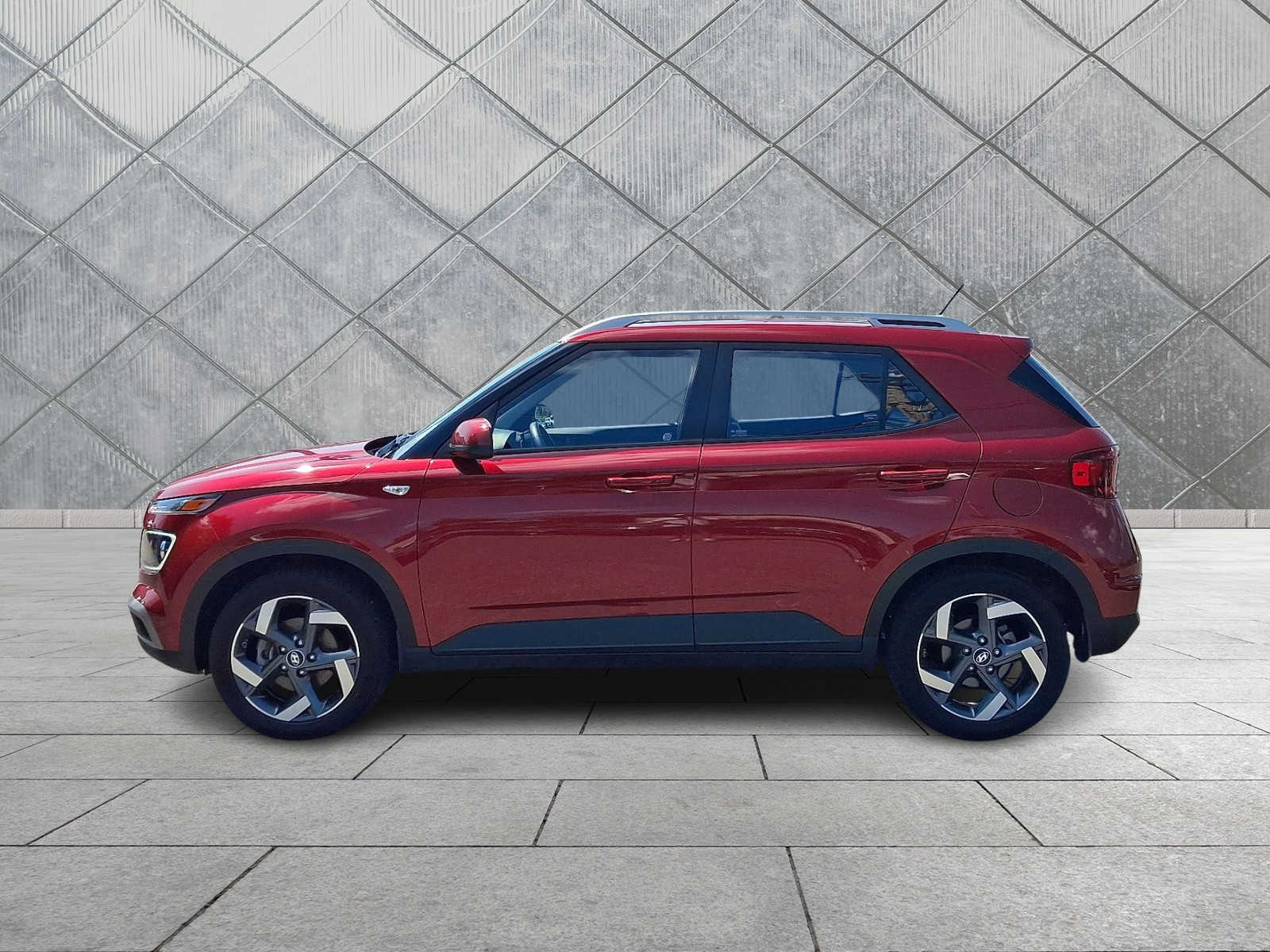 2023 Hyundai Venue Limited - Photo 4