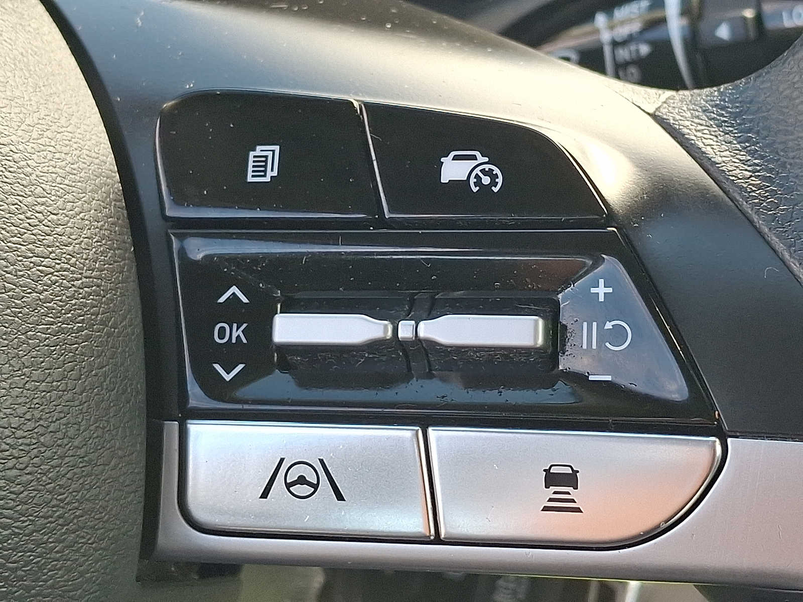 2024 Hyundai Tucson SE - Photo 22