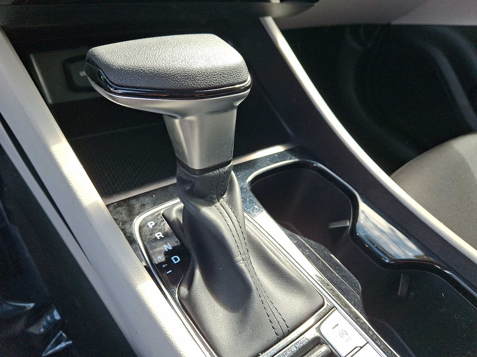 2024 Hyundai Tucson SE - Photo 15