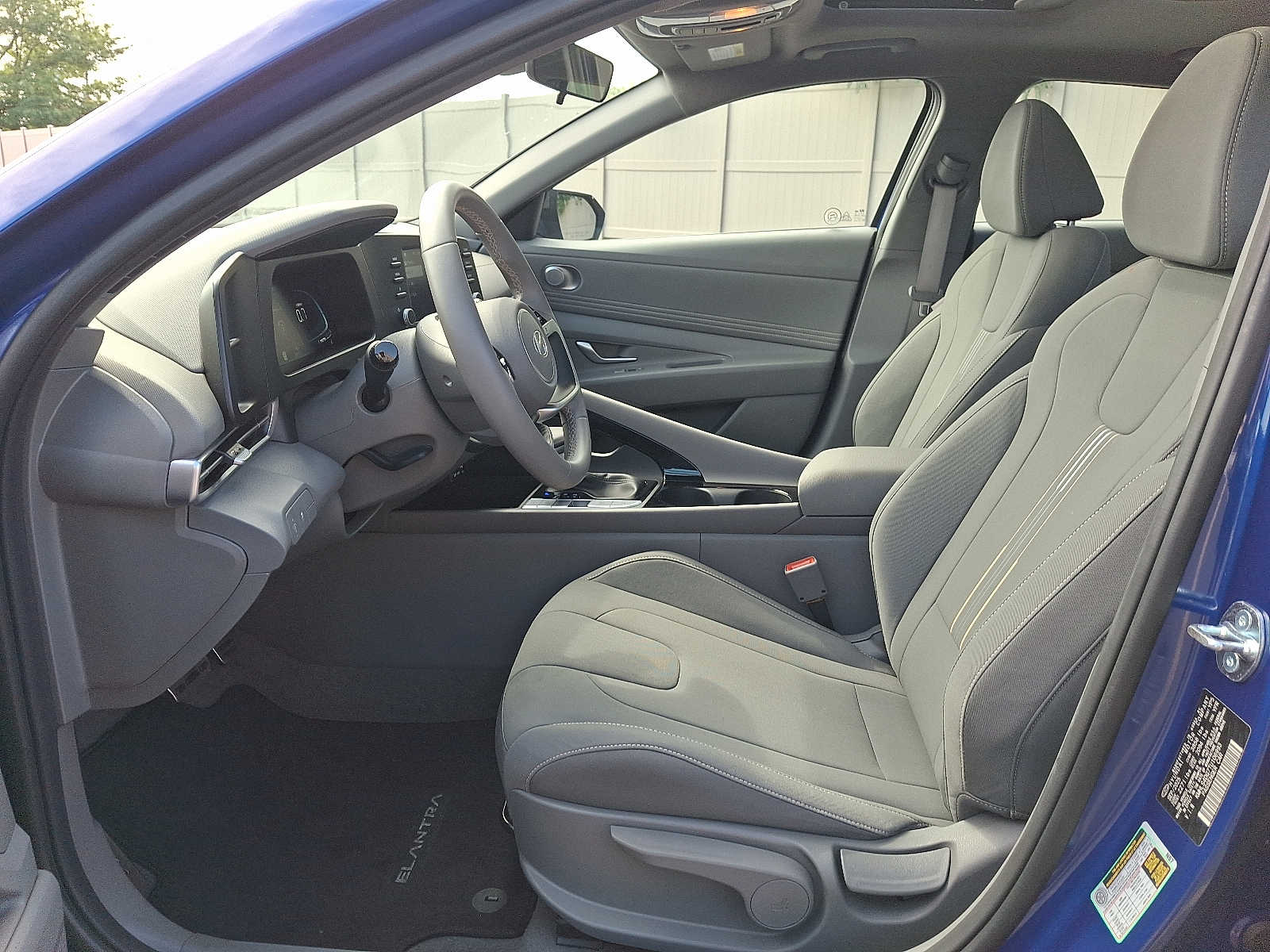 2026 Hyundai Elantra SEL - Photo 14