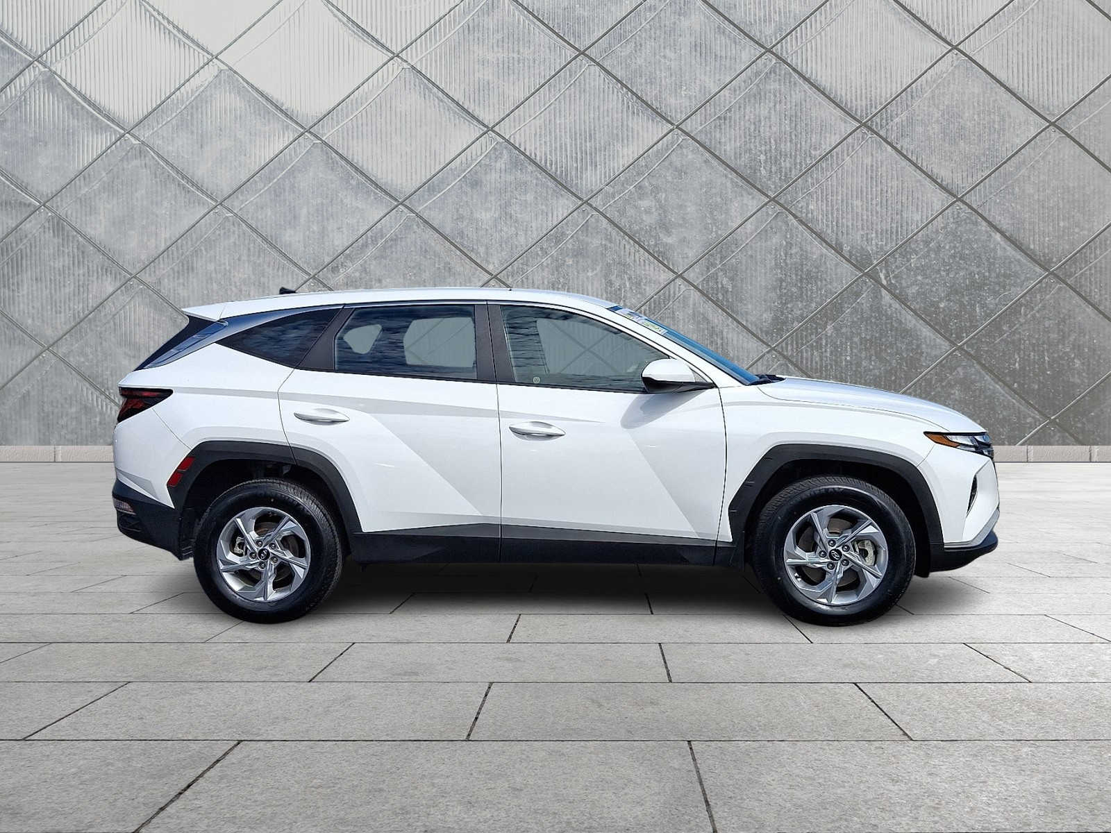 2024 Hyundai Tucson SE - Photo 8