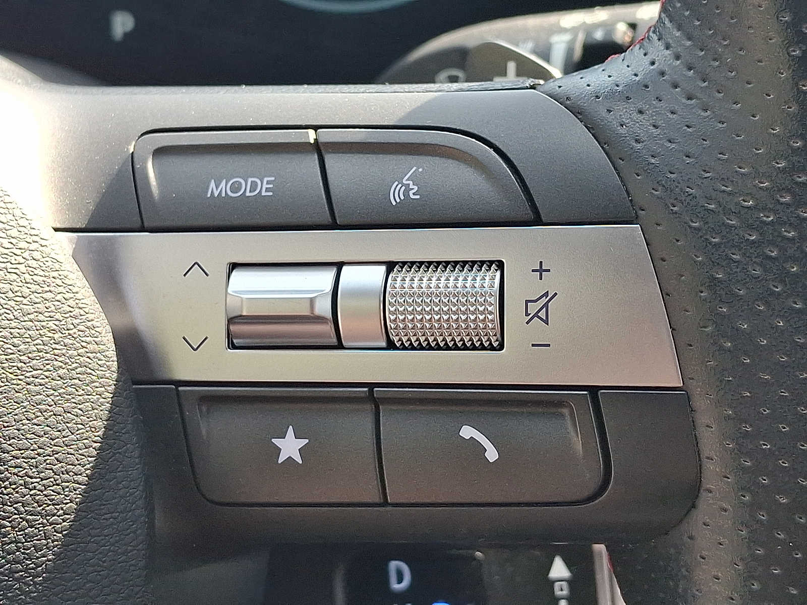 2024 Hyundai Kona N Line - Photo 24