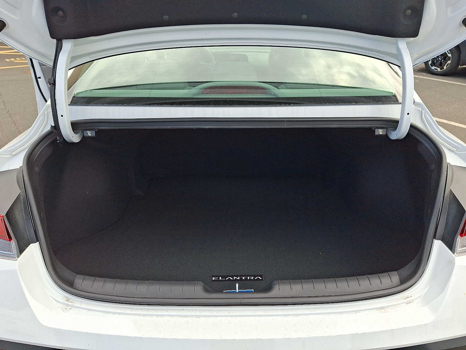 2026 Hyundai Elantra SEL Sport - Photo 29
