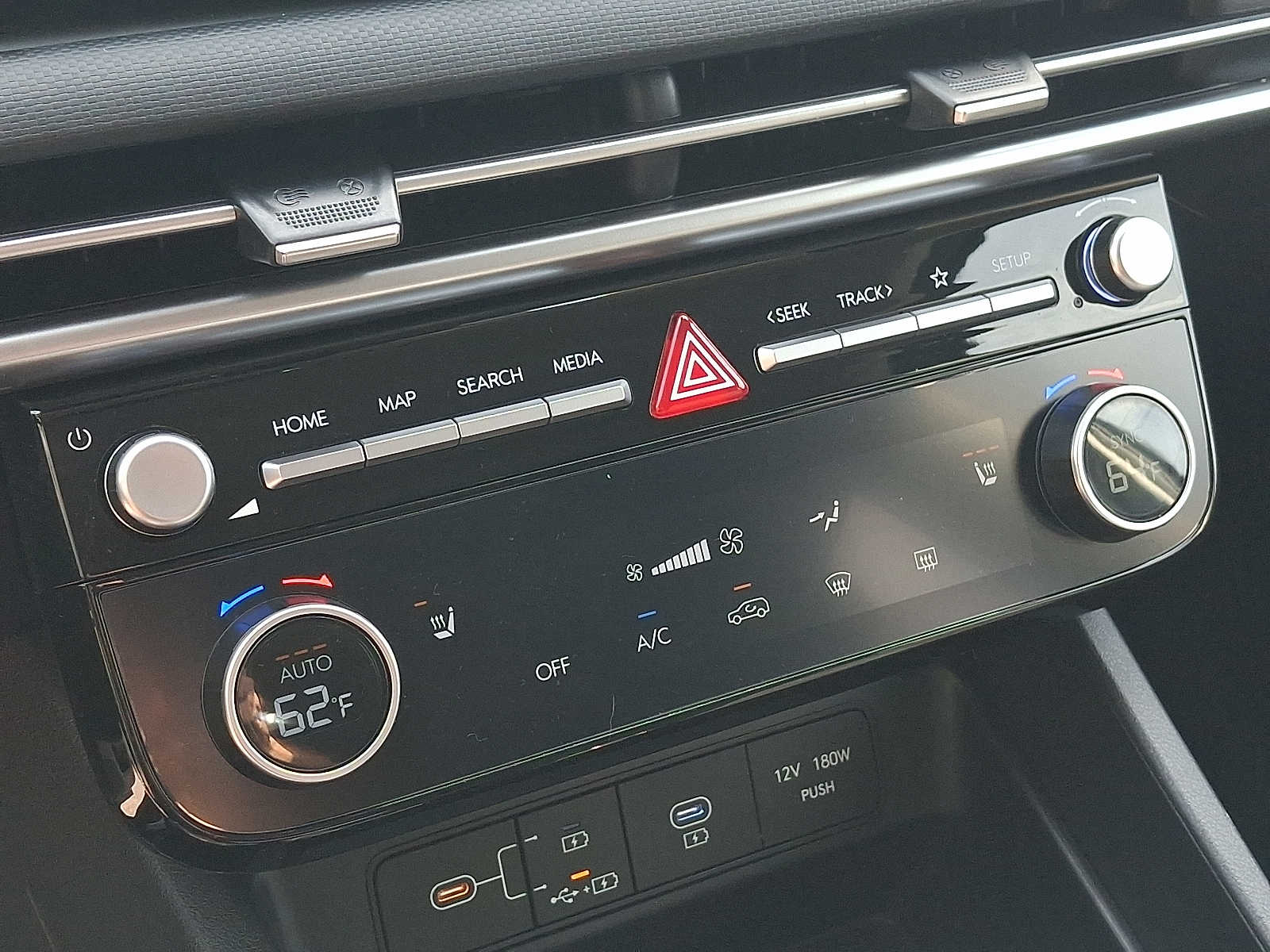 2026 Hyundai Tucson SEL - Photo 16
