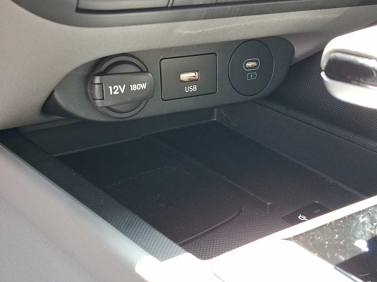 2026 Hyundai Elantra SEL - Photo 27