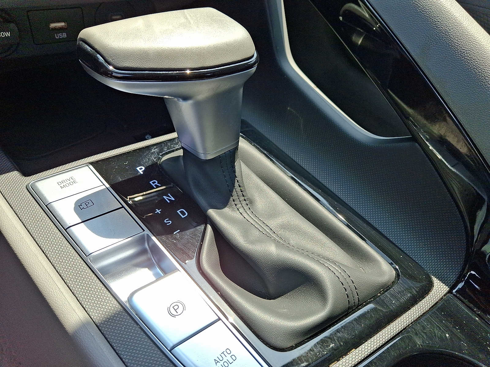 2026 Hyundai Elantra SEL - Photo 16