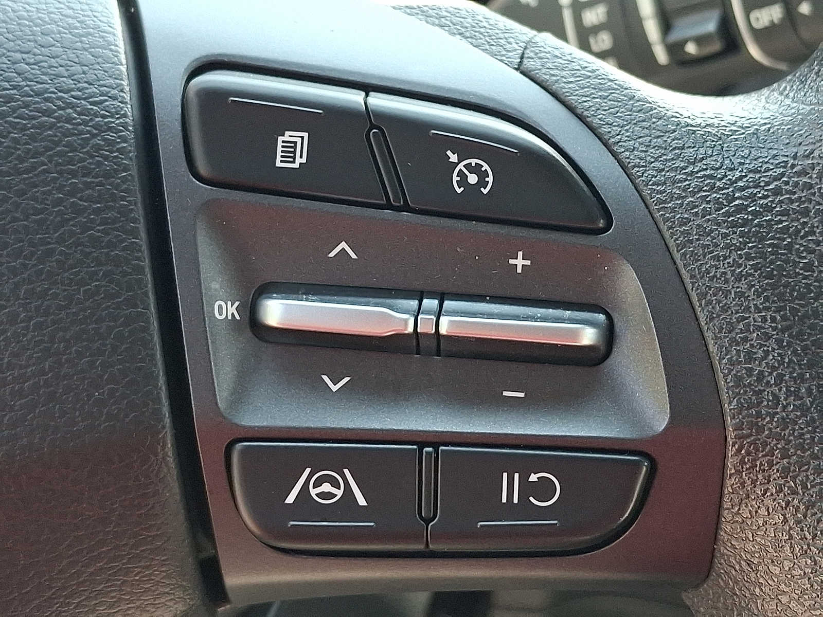 2023 Hyundai Kona SEL - Photo 21