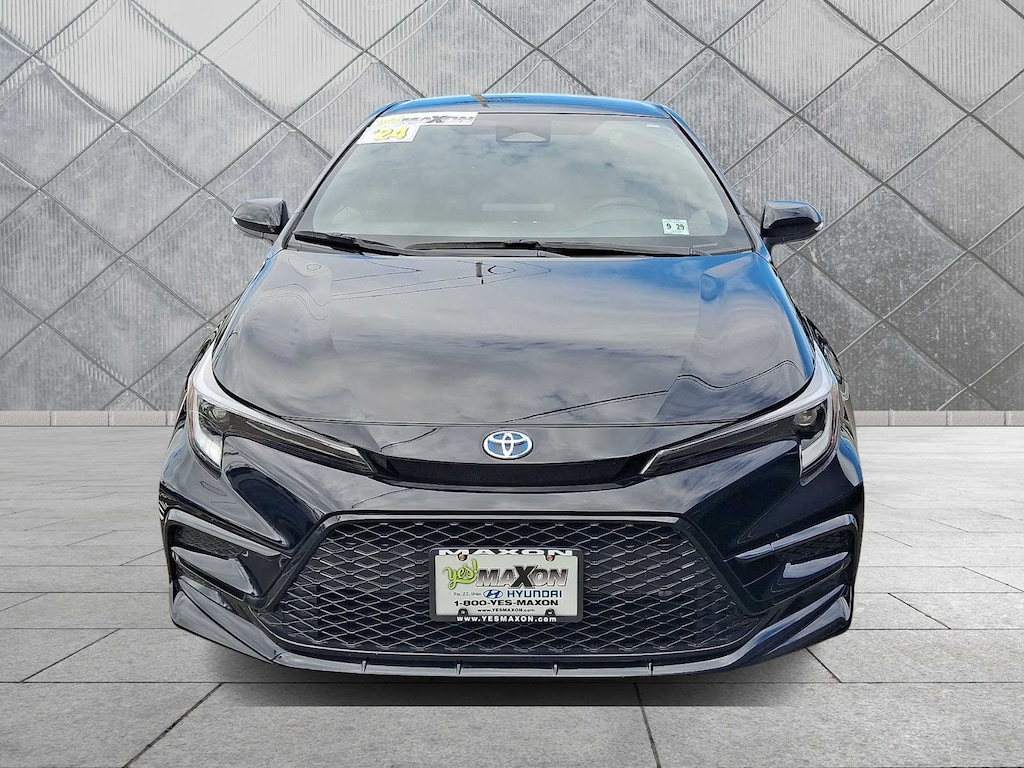 Used 2024 Toyota Corolla Hybrid Hybrid SE Sedan