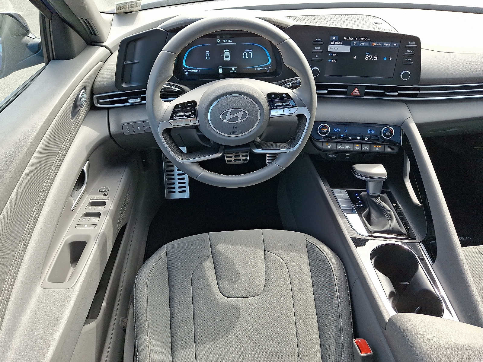 2026 Hyundai Elantra SEL - Photo 12