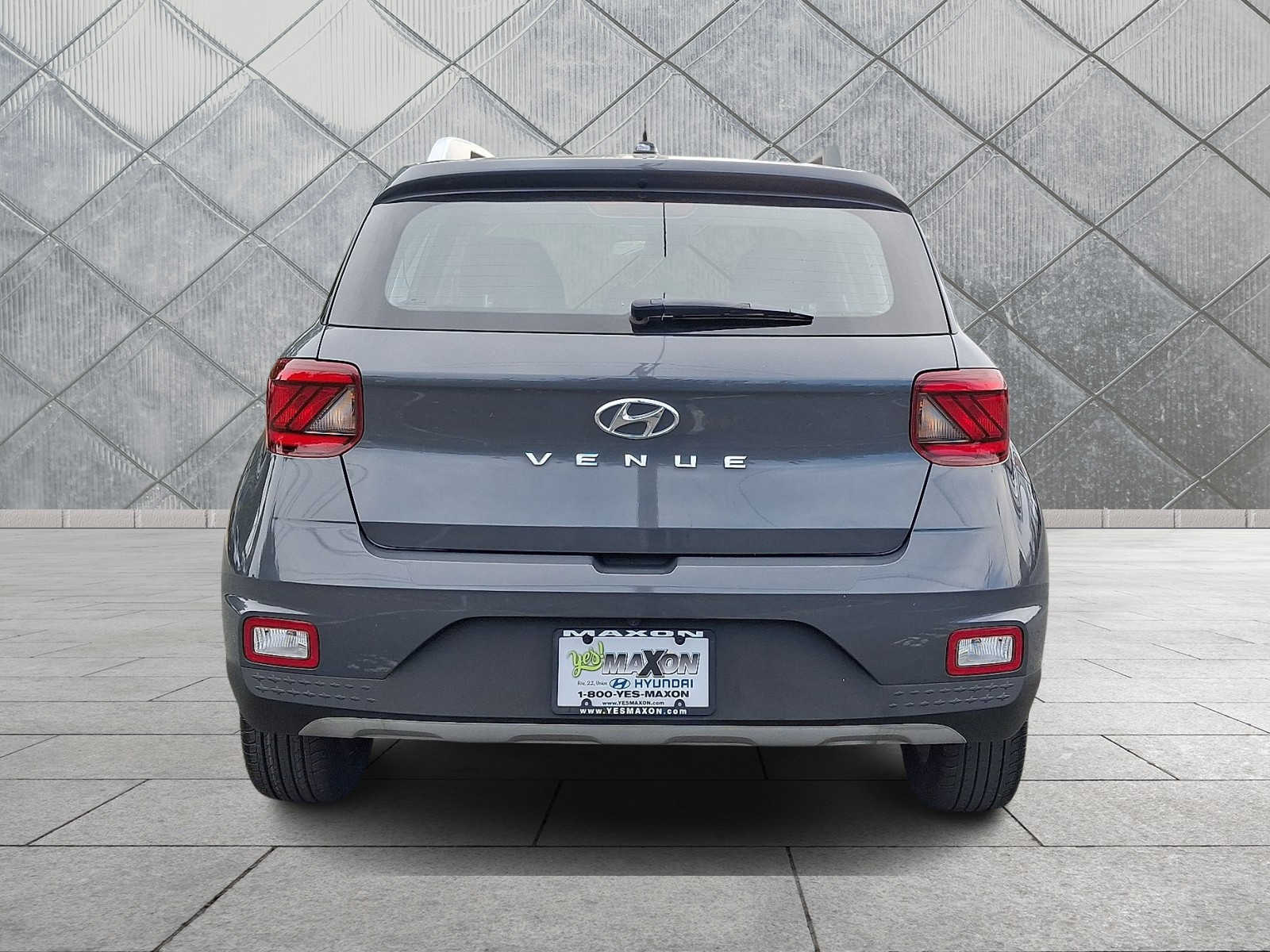 2023 Hyundai Venue SEL - Photo 6