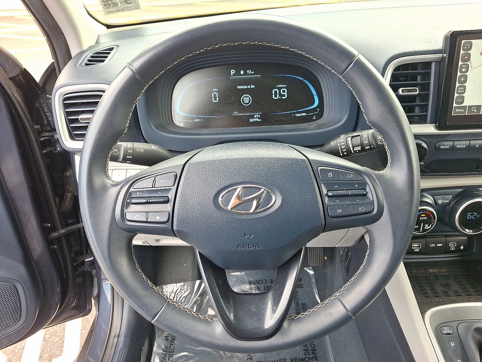 2023 Hyundai Venue Limited - Photo 20