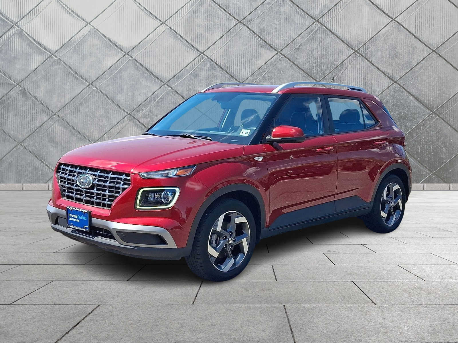 2023 Hyundai Venue Limited - Photo 3