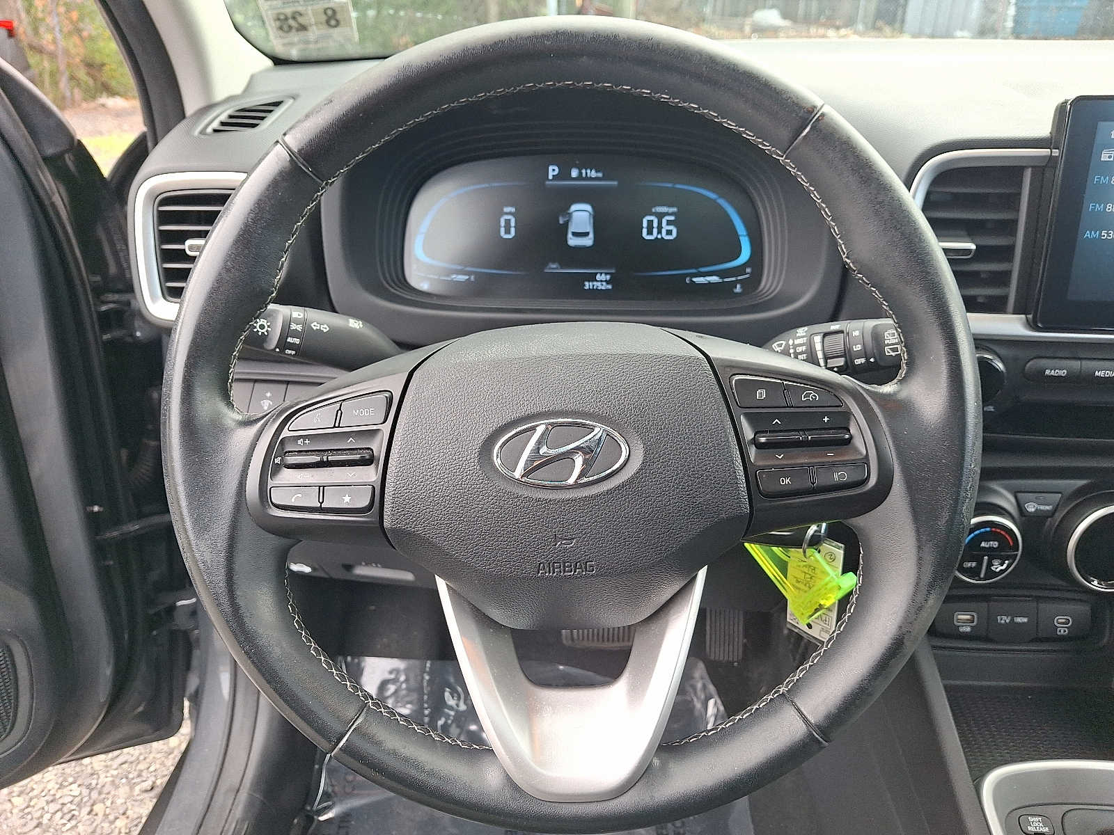 2023 Hyundai Venue SEL - Photo 19