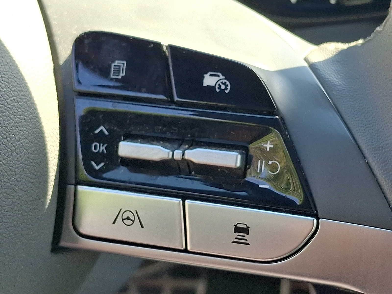 2026 Hyundai Elantra SEL - Photo 23
