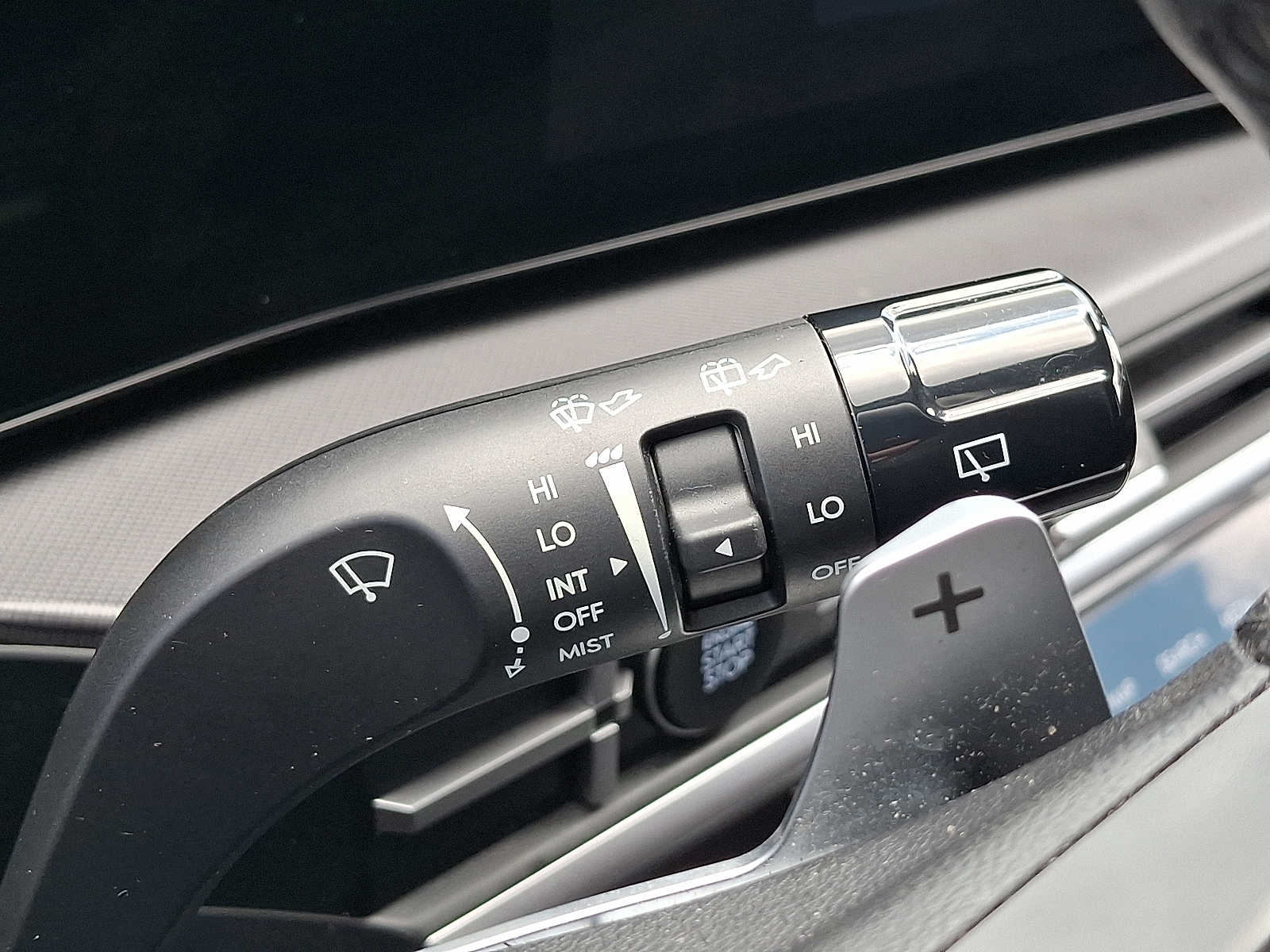 2024 Hyundai Santa Fe SE - Photo 26