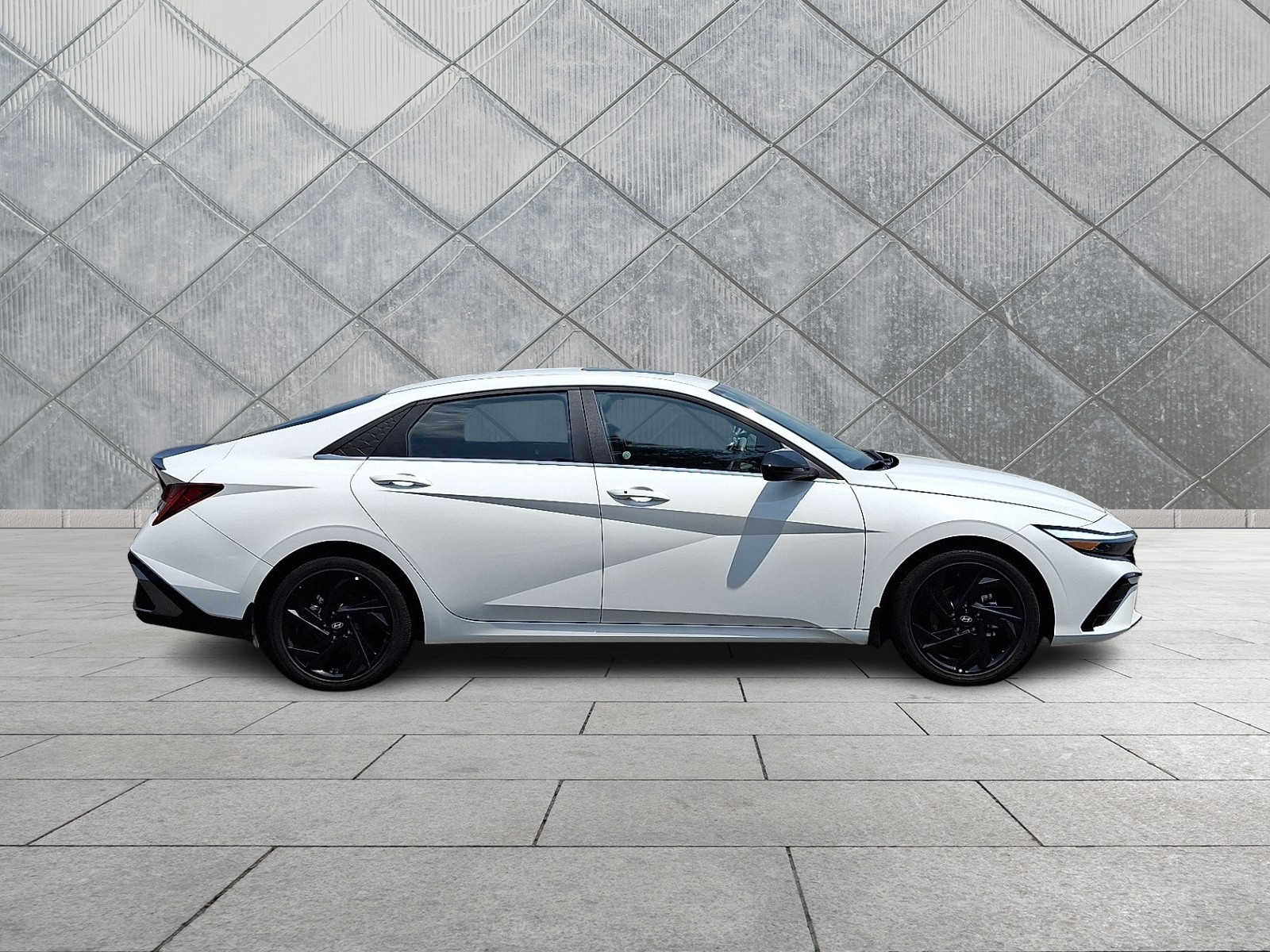 2026 Hyundai Elantra SEL - Photo 8