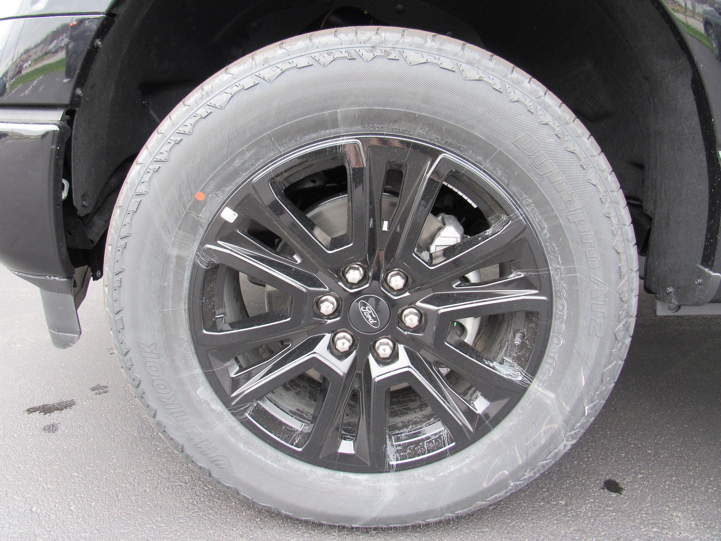 2026 Ford F-150 Platinum - Photo 9