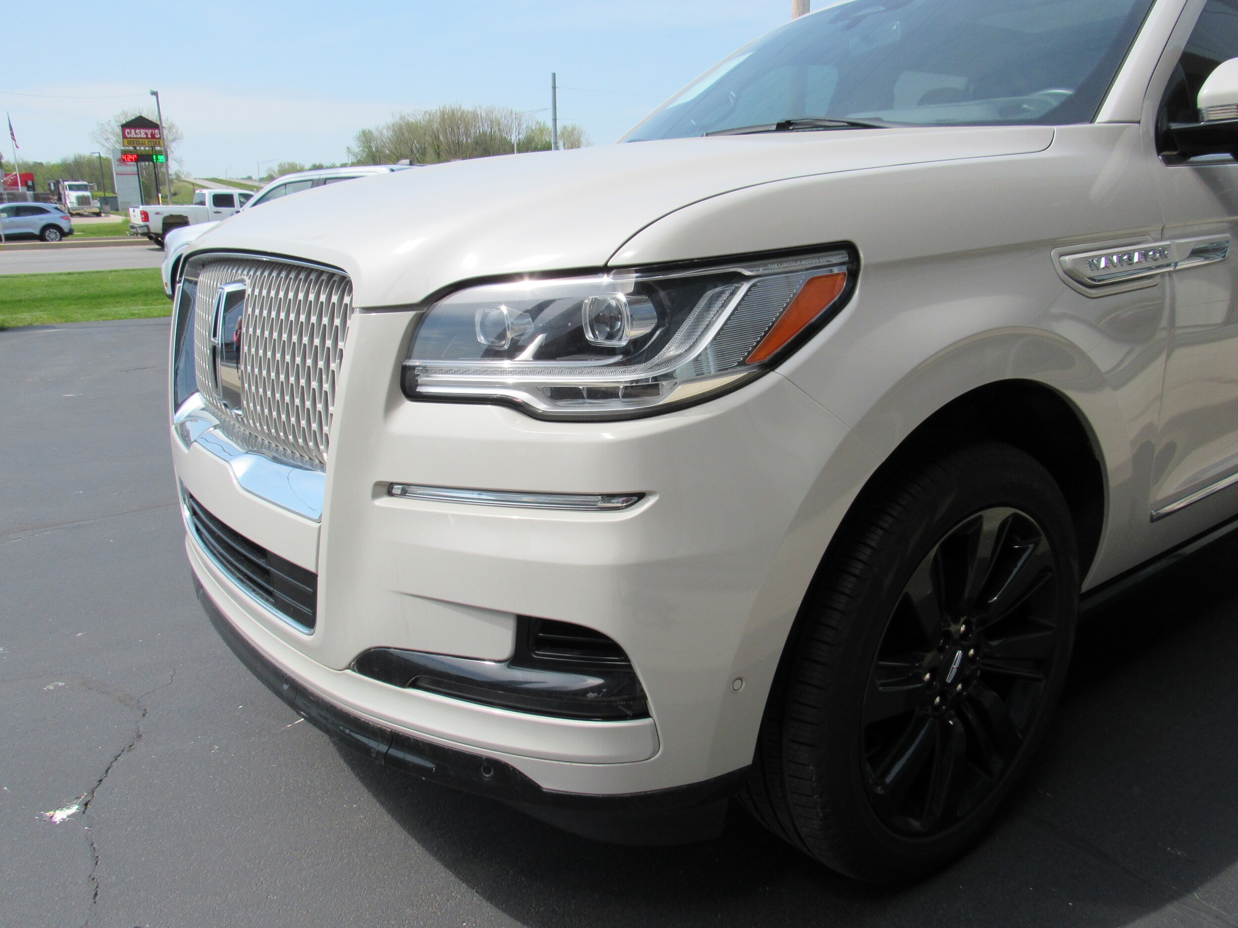 2024 Lincoln Navigator Reserve - Photo 8
