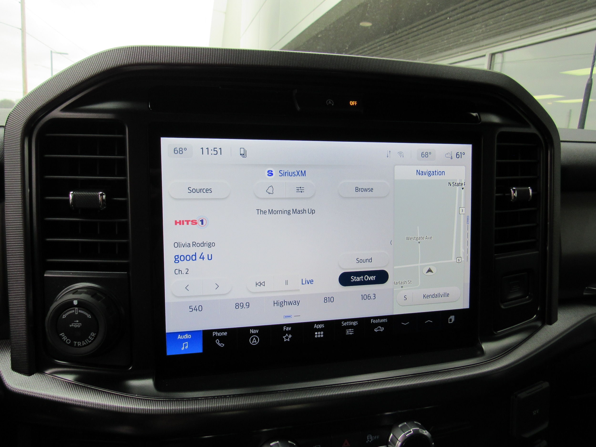 2026 Ford F-150 Platinum - Photo 15